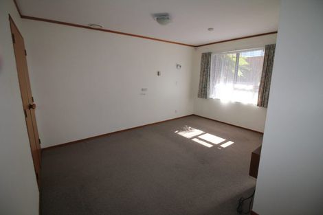 Photo of property in 21 Glen Alton Avenue, Paparangi, Wellington, 6037