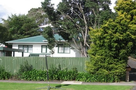 Photo of property in 202a Henderson Valley Road, Henderson, Auckland, 0612