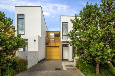 Photo of property in 23 Isitt Road, Hobsonville, Auckland, 0616