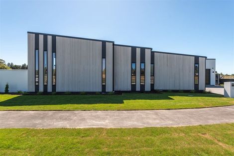 Photo of property in 18 Twin Meadows Drive, Casebrook, Christchurch, 8051