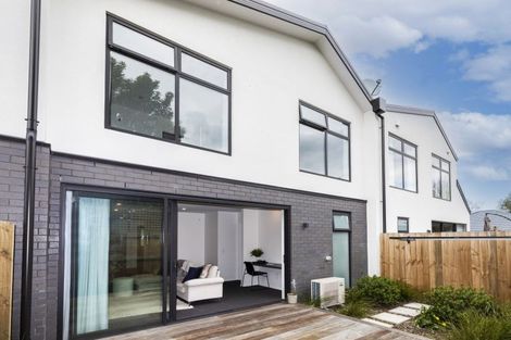 Photo of property in 2/677 Worcester Street, Linwood, Christchurch, 8062