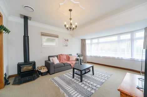 Photo of property in 24 Kauri Street, Roslyn, Palmerston North, 4414