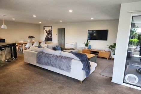 Photo of property in 9 Burbank Drive, Aidanfield, Christchurch, 8025