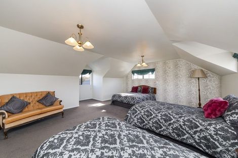 Photo of property in 12 Caroline Crescent, Highbury, Palmerston North, 4412