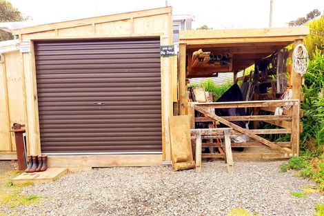 Photo of property in 48 Bays Road, Orere Point, 2585