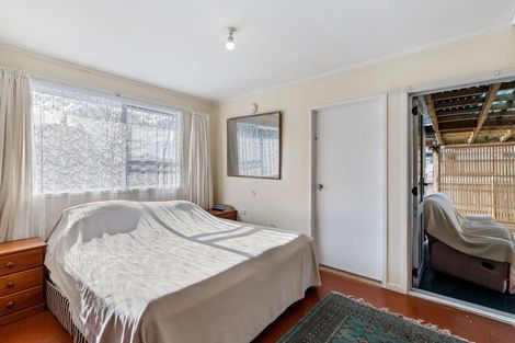 Photo of property in 70 Helena Street, Massey, Auckland, 0614