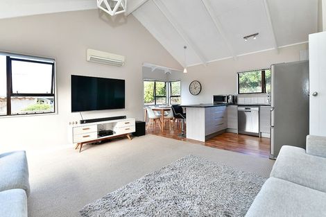 Photo of property in 1/169 Hibiscus Coast Highway, Red Beach, 0932