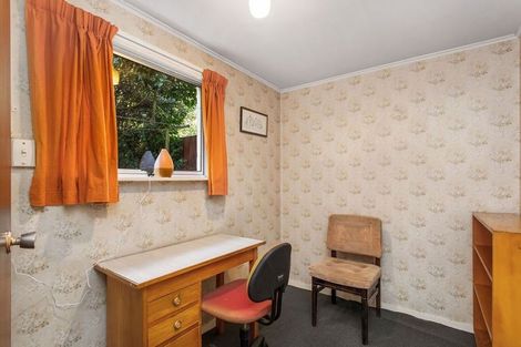 Photo of property in 427 Memorial Avenue, Burnside, Christchurch, 8053