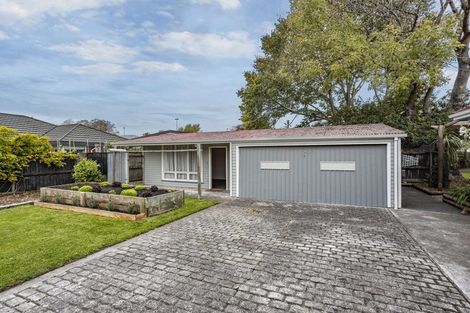 Photo of property in 197a Main North Road, Redwood, Christchurch, 8051