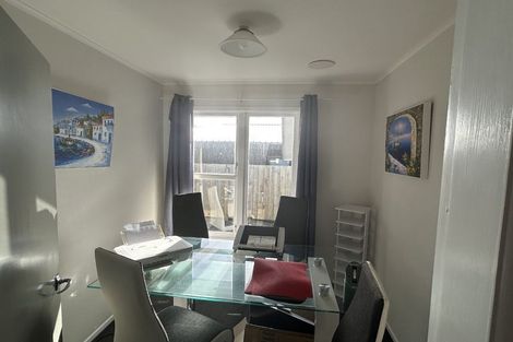 Photo of property in 12 Parsons Avenue, Levin, 5510