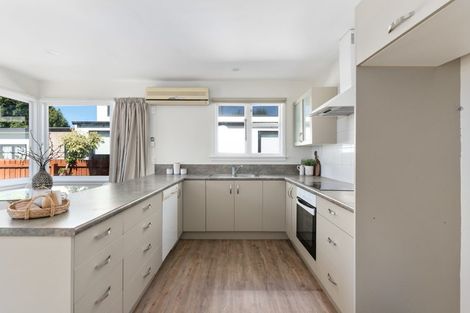 Photo of property in 32 Hounslow Street, Ilam, Christchurch, 8041