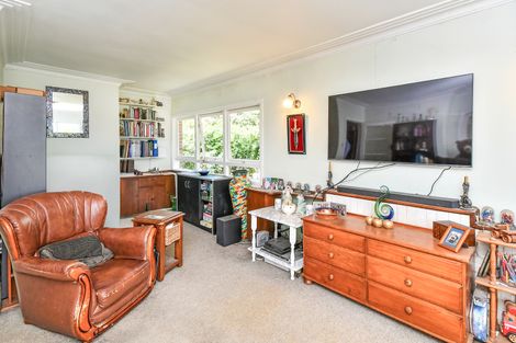 Photo of property in 6 Boundary Road, Opaheke, Papakura, 2113