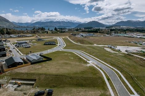 Photo of property in 11 Simpson Crescent, Wanaka, 9305