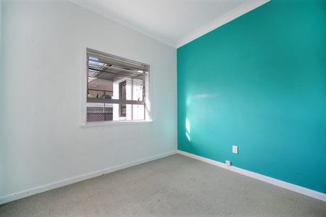 Photo of property in 56 Landscape Road, Papatoetoe, Auckland, 2025