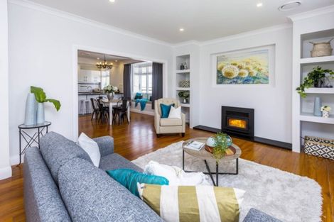 Photo of property in 50f1- King Street, Ebdentown, Upper Hutt, 5018
