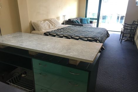 Photo of property in 6 Adams Avenue, Mount Maunganui, 3116