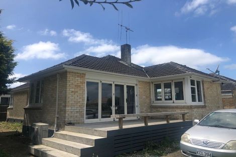 Photo of property in 2 Kenney Crescent, Fairfield, Hamilton, 3214
