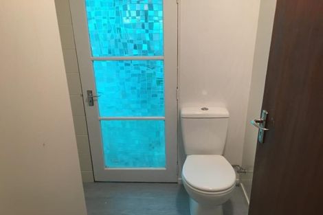 Photo of property in 10 Quiet Street, Te Atatu South, Auckland, 0610