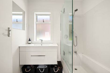 Photo of property in 17 Agnes Street, Kenmure, Dunedin, 9011