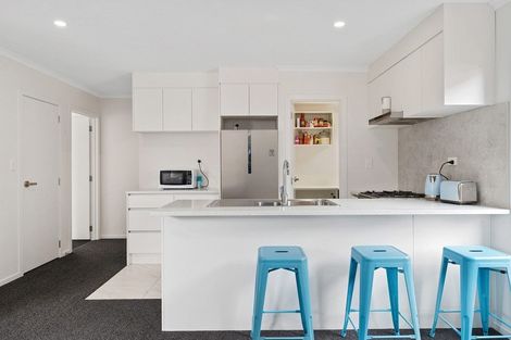 Photo of property in 29u2 May Street, Hamilton East, Hamilton, 3216