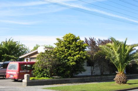 Photo of property in 17 Disraeli Street, Westport, 7825