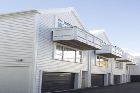 Photo of property in Pirie Street Townhouses, 18/35u Pirie Street, Mount Victoria, Wellington, 6011