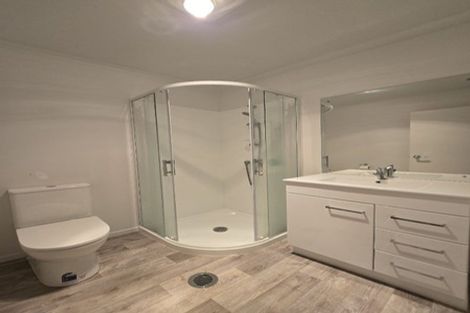 Photo of property in 2/16 Russell Road, Manurewa, Auckland, 2102