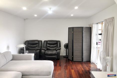 Photo of property in 9 Funnell Place, Manurewa, Auckland, 2102