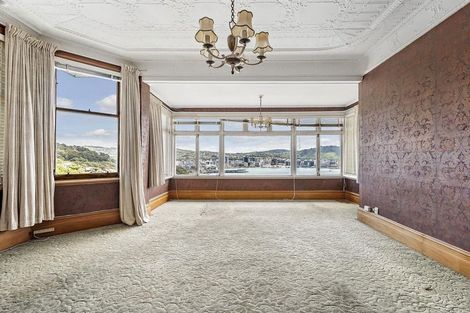Photo of property in 49 The Crescent, Roseneath, Wellington, 6011