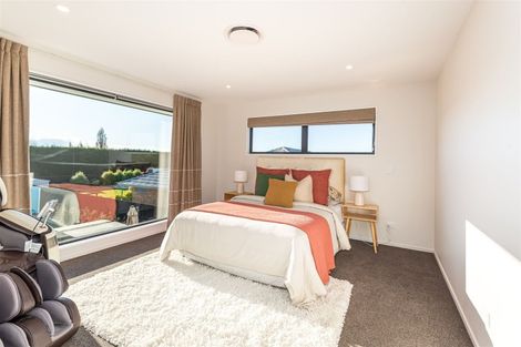 Photo of property in 46 Luxembourg Crescent, Halswell, Christchurch, 8025