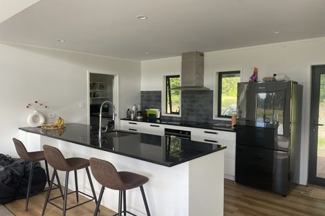 Photo of property in 380 Clifton Road, Te Awanga, 4180