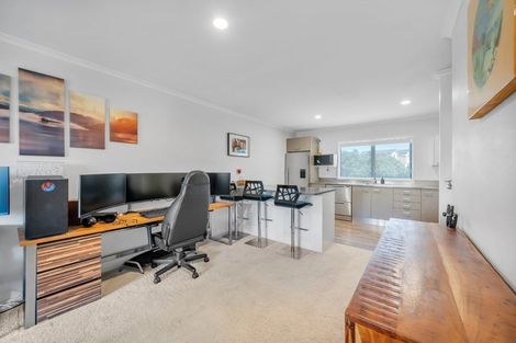 Photo of property in St Claire Village, 80/172 Mcleod Road, Te Atatu South, Auckland, 0610