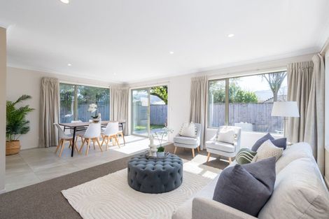 Photo of property in 2 Yeats Grove, Trentham, Upper Hutt, 5018
