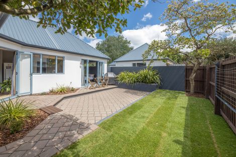 Photo of property in 725 Main Road North, Belfast, Christchurch, 8051