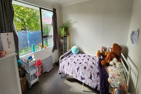 Photo of property in 10 Tawari Street, Inglewood, 4330