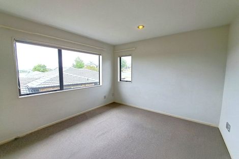 Photo of property in 3 Spoonbill Place, Unsworth Heights, Auckland, 0632