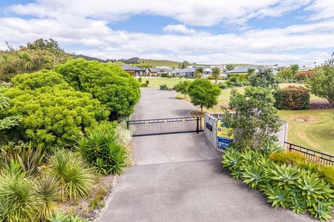 Photo of property in 19 Riverglen Drive, Haruru, 0204