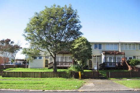 Photo of property in 35 Hills Road, Otara, Auckland, 2023