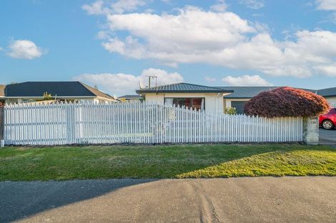 Photo of property in 9 Trevor Street, Hornby, Christchurch, 8042