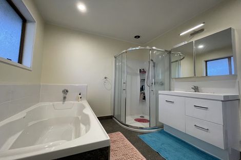 Photo of property in 88 Canongate Street, Birkdale, Auckland, 0626