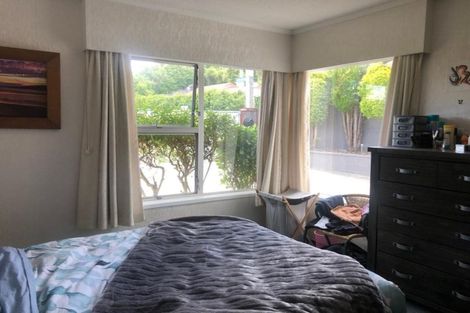 Photo of property in 8 Newcastle Road, Dinsdale, Hamilton, 3204