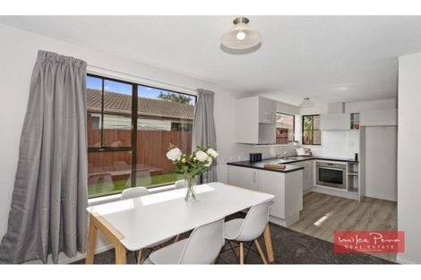 Photo of property in 34 Solomon Avenue, Redwood, Christchurch, 8051