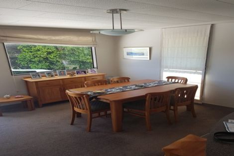 Photo of property in 25b Shakespear Road, Army Bay, Whangaparaoa, 0930