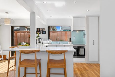 Photo of property in 563 Maunganui Road, Mount Maunganui, 3116