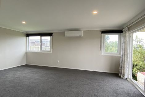 Photo of property in 34 Donovan Avenue, Massey, Auckland, 0614