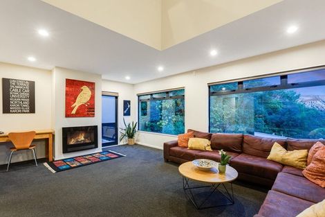 Photo of property in 15 Bank Road, Northland, Wellington, 6012