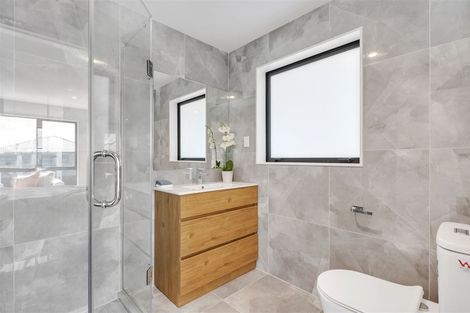 Photo of property in 48 Hikuawa Road, Flat Bush, Auckland, 2019