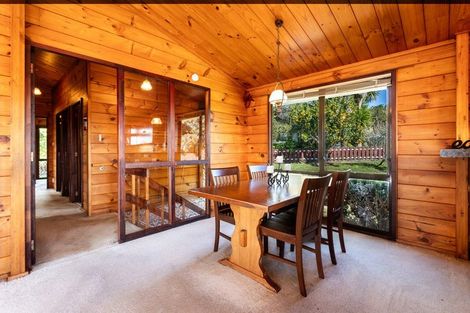 Photo of property in 13 Rautawhiri Road, Helensville, 0800