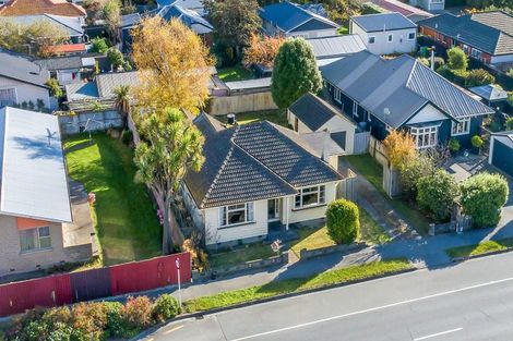 Photo of property in 193 Main North Road, Redwood, Christchurch, 8051