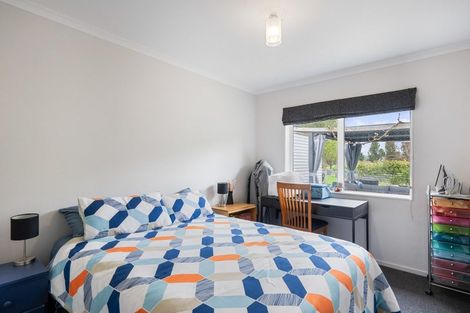 Photo of property in 1098 Queen Street East, Levin, 5571